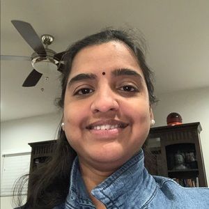 Meet your Posher, Lavamya